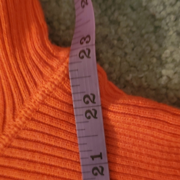 Christopher and banks sport orange ribbed xl sweater, latch hook buttons - Picture 6 of 9